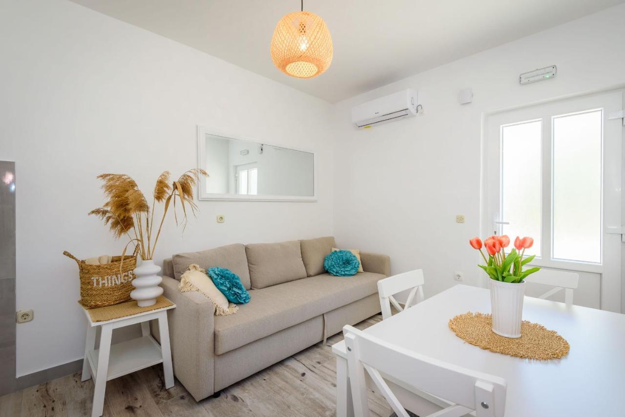 Apartments Morska Vila Komarna Kültér fotó