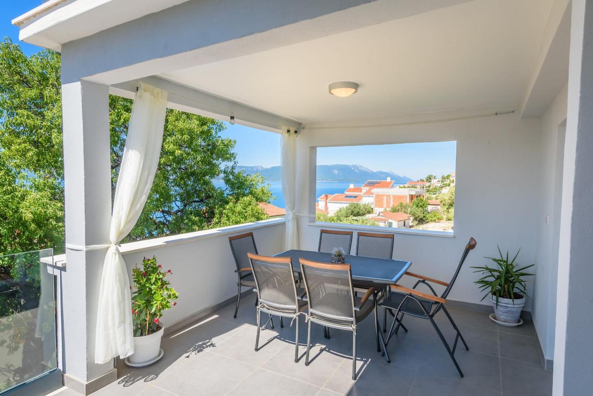 Apartments Morska Vila Komarna Kültér fotó